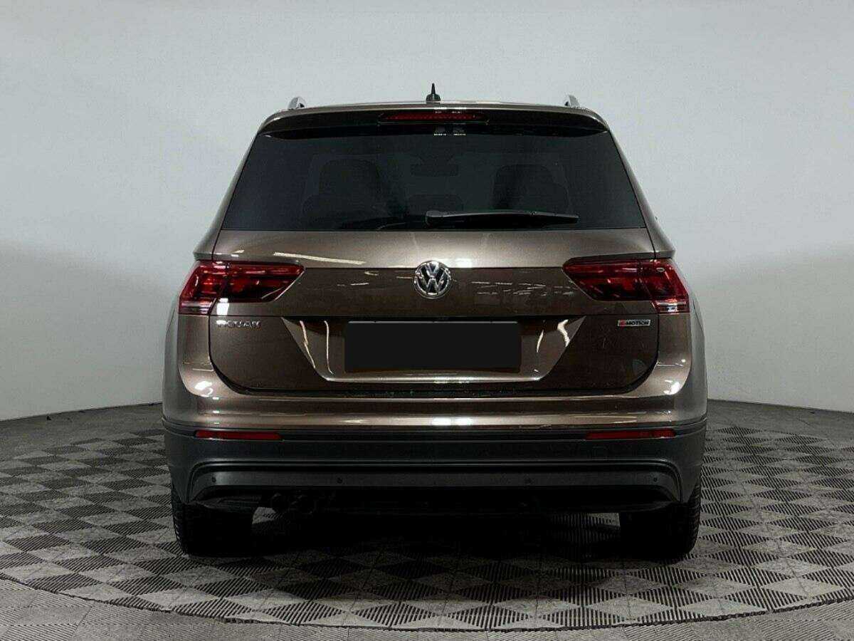 Купить Volkswagen Tiguan, 2019, 45 213 км.. Фото: #5