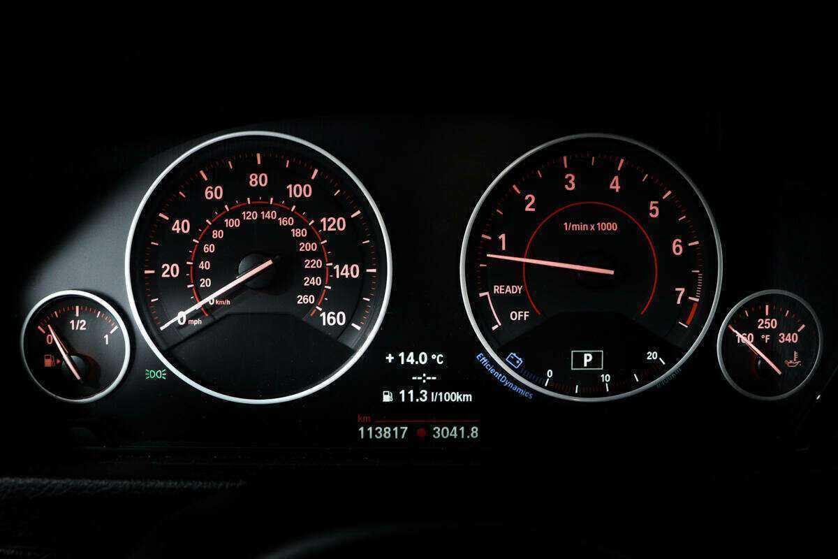 Купить БМВ 3 серии, 2016, 113 816 км.. Фото: #8