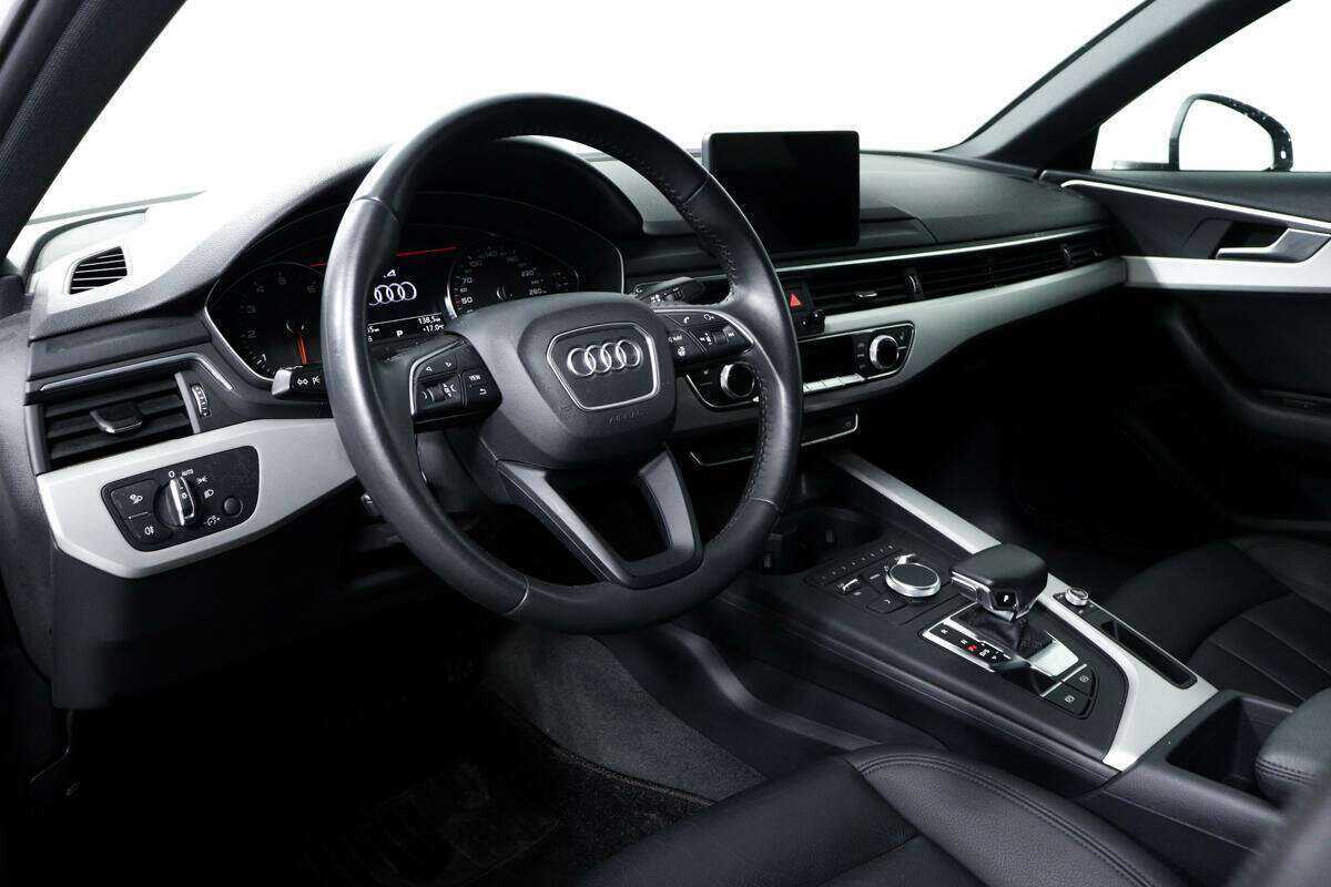 Купить Audi A4, 2019, 39 331 км.. Фото: #12