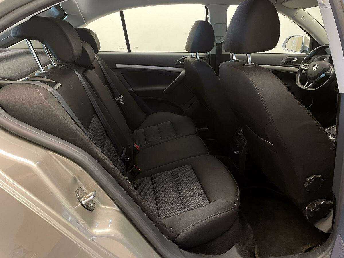 Купить Skoda Octavia, 2012, 117 676 км.. Фото: #6