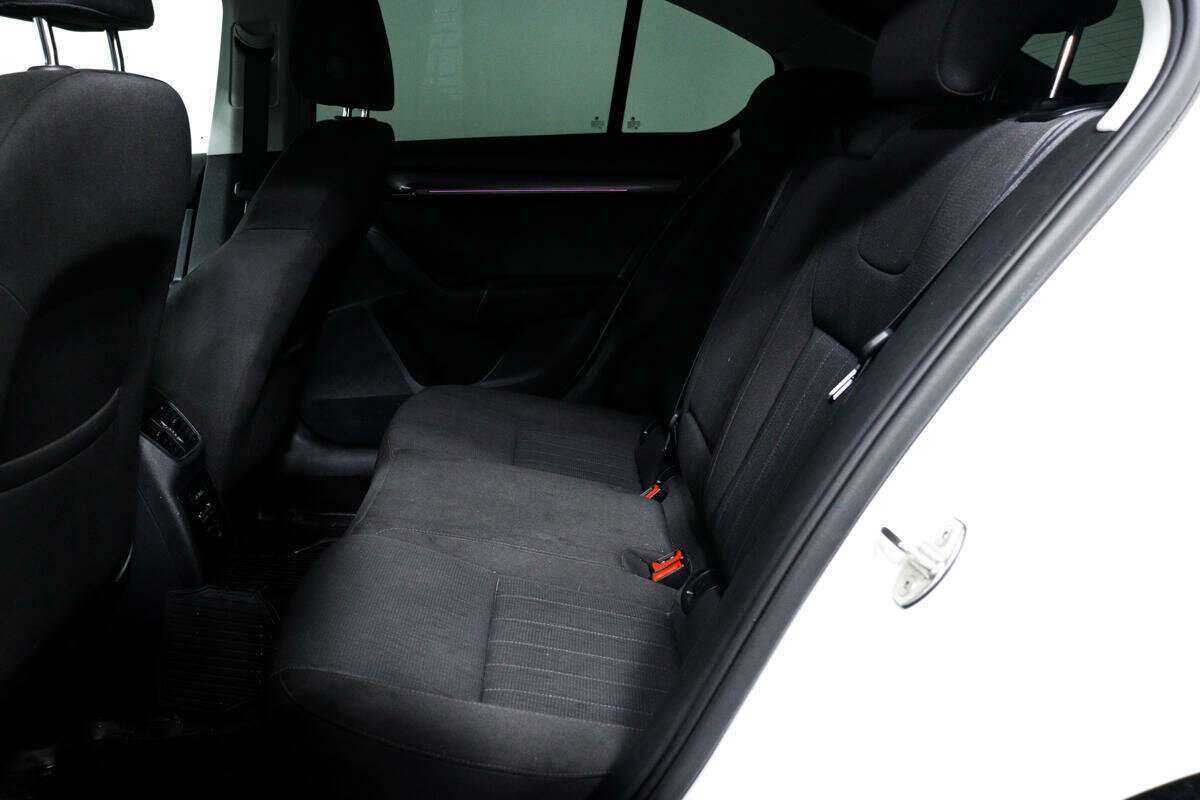 Купить Шкода Октавия, 2018, 56 795 км.. Фото: #11