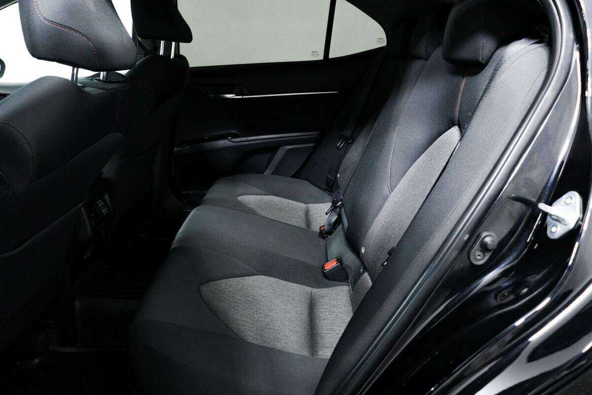 Купить Toyota Camry, 2019, 63 363 км.. Фото: #10