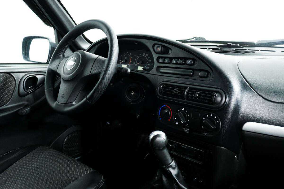 Купить Chevrolet Niva, 2013, 149 804 км.. Фото: #8