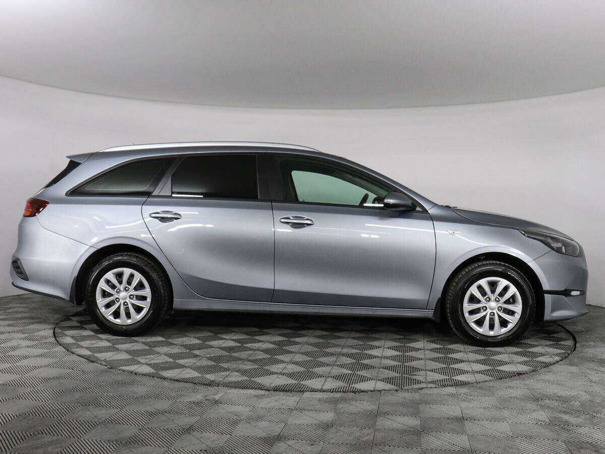 Купить Kia Ceed, 2022, 17 765 км.. Фото: #3