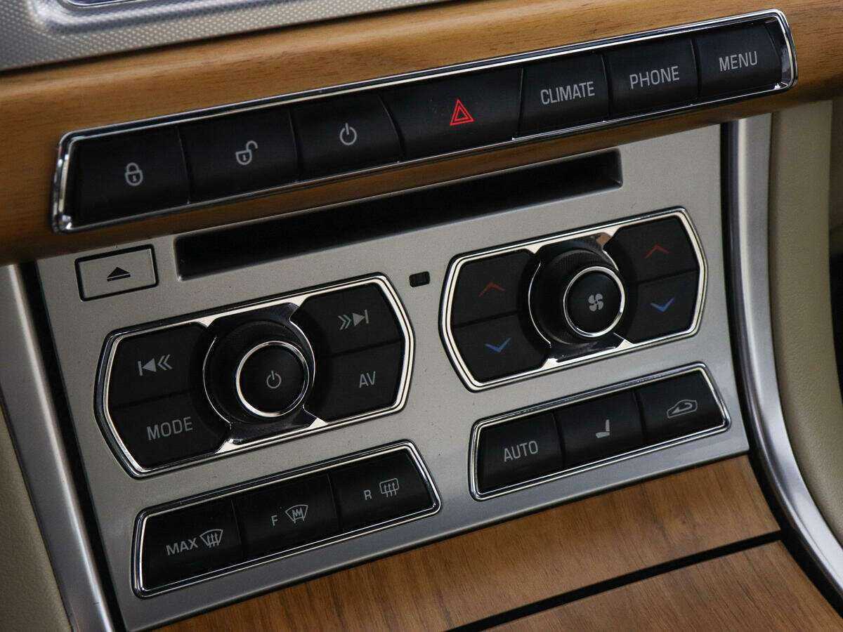 Купить Jaguar XF, 2014, 91 000 км.. Фото: #13