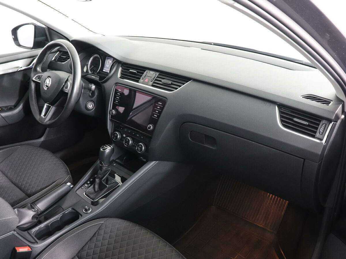 Купить Skoda Octavia, 2018, 22 178 км.. Фото: #9