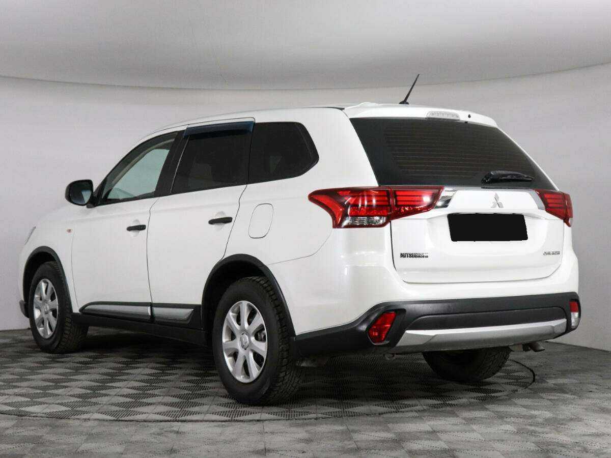 Купить Mitsubishi Outlander, 2015, 130 060 км.. Фото: #6