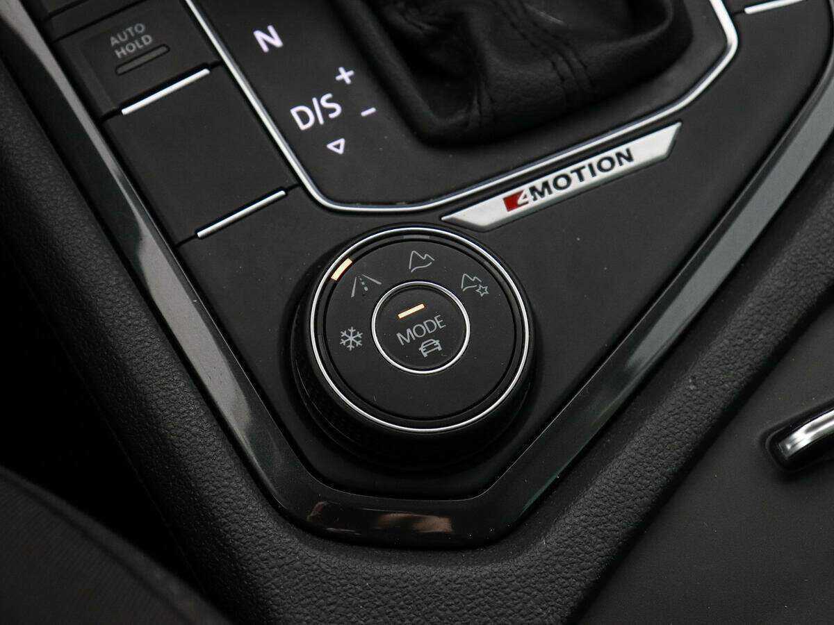 Купить Volkswagen Tiguan, 2020, 47 680 км.. Фото: #13