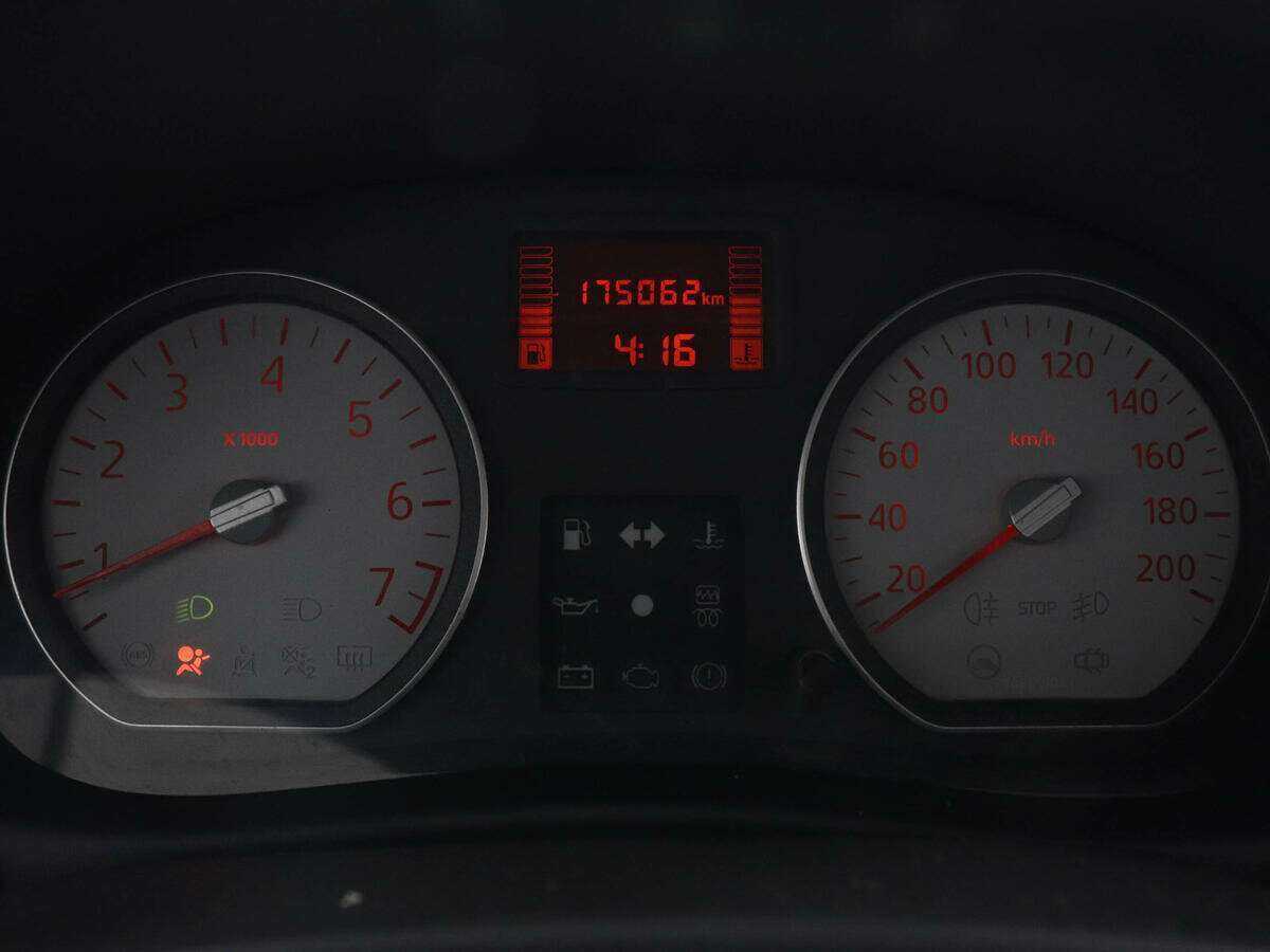 Купить Renault Logan, 2012, 175 061 км.. Фото: #10