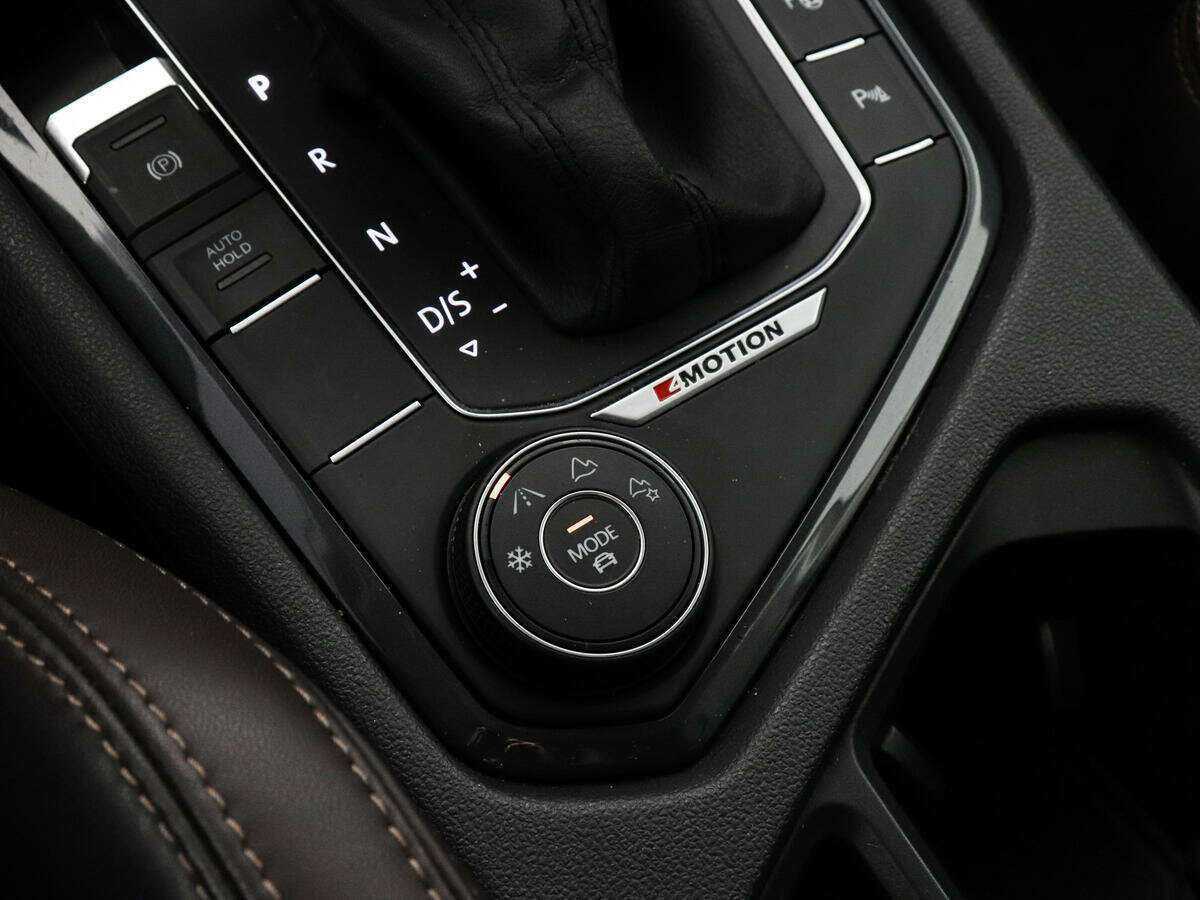 Купить Volkswagen Tiguan, 2018, 87 869 км.. Фото: #13