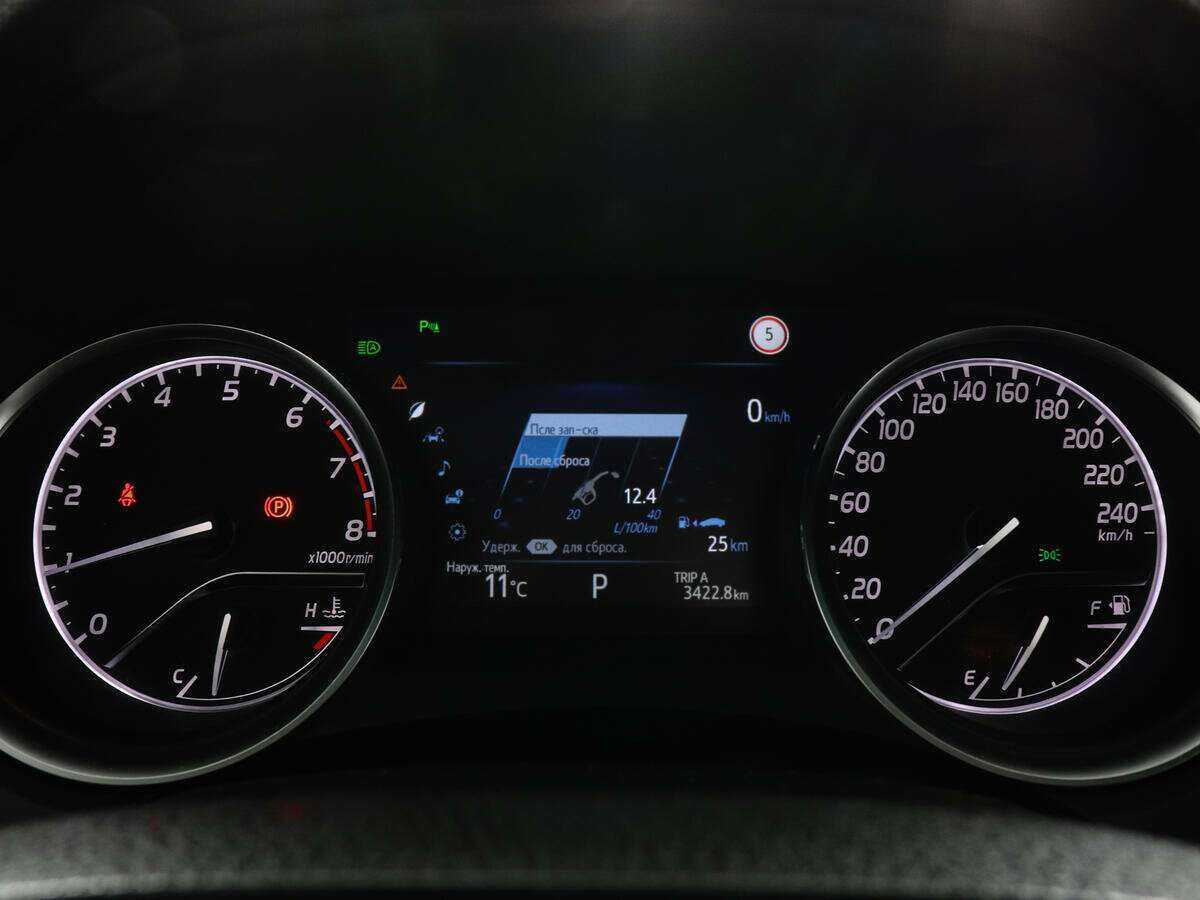 Купить Toyota Camry, 2019, 98 880 км.. Фото: #9