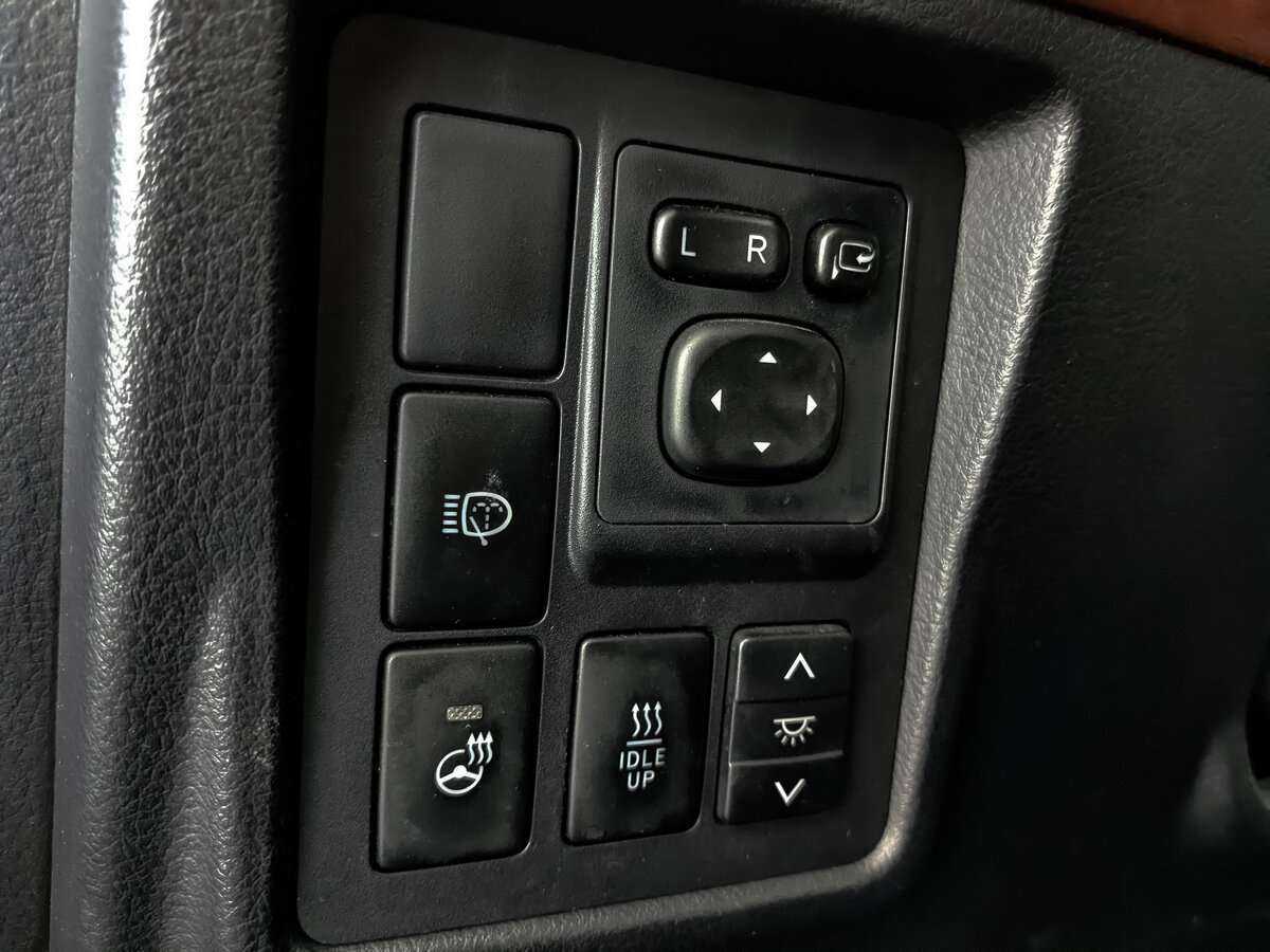 Купить Toyota Land Cruiser Prado, 2016, 332 559 км.. Фото: #19