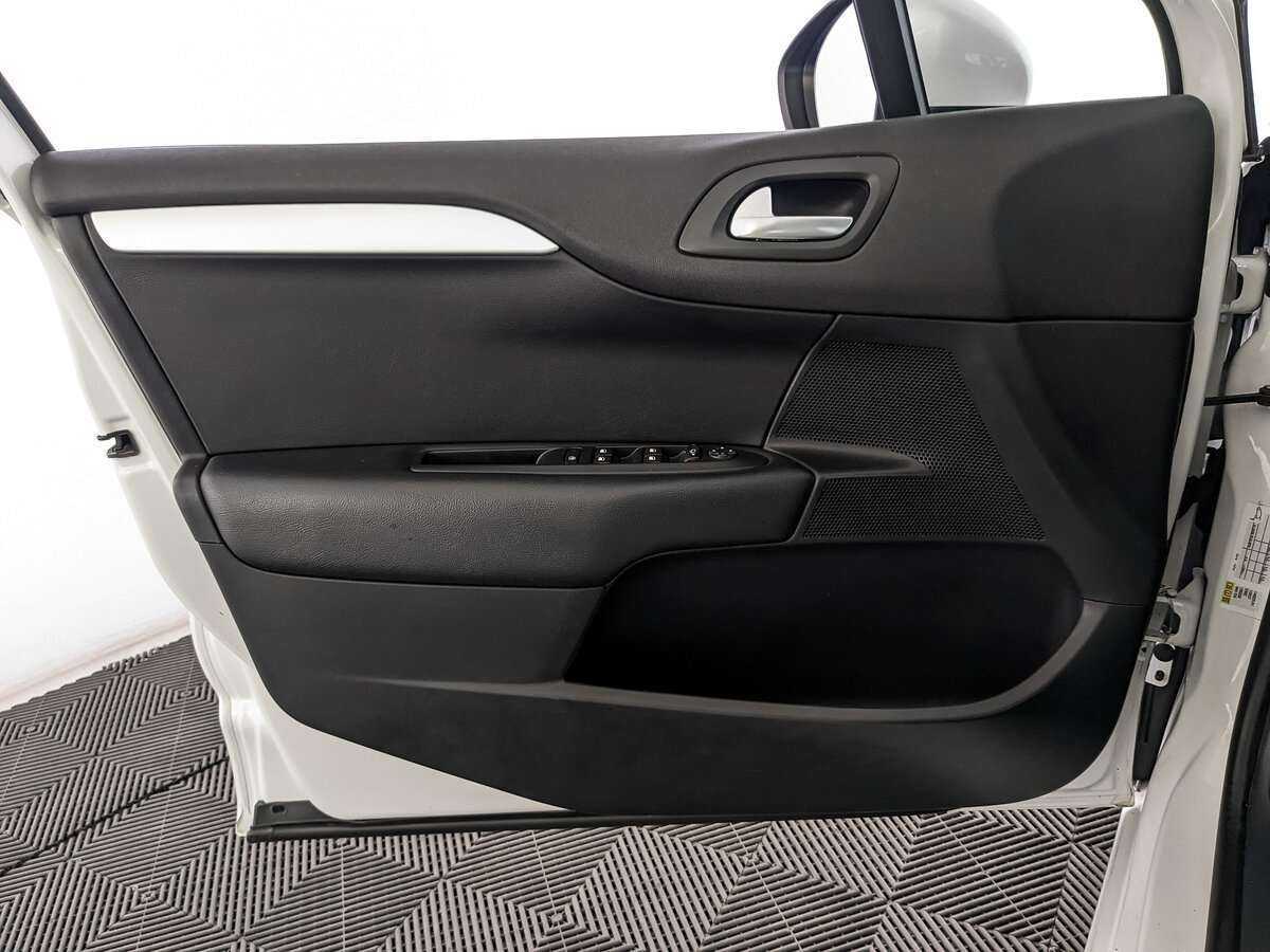 Купить Ситроен Ц4, 2016, 117 724 км.. Фото: #16