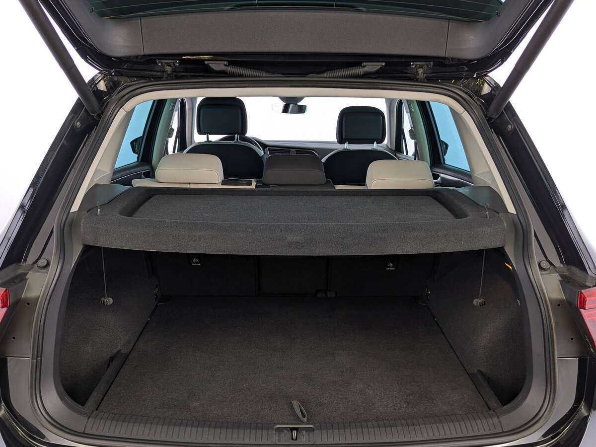Купить Volkswagen Tiguan, 2019, 139 692 км.. Фото: #9