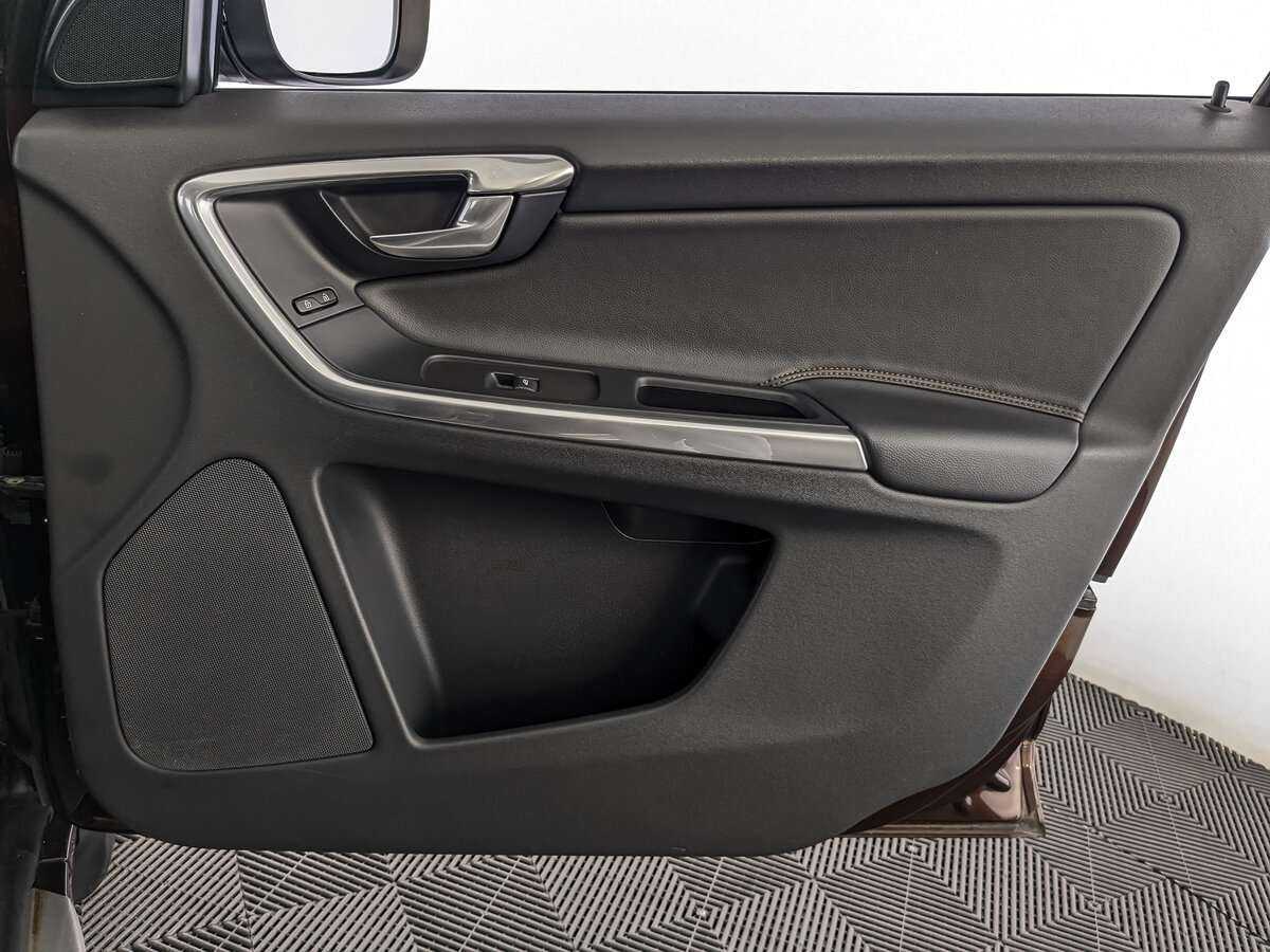 Купить Volvo XC60, 2015, 139 600 км.. Фото: #20