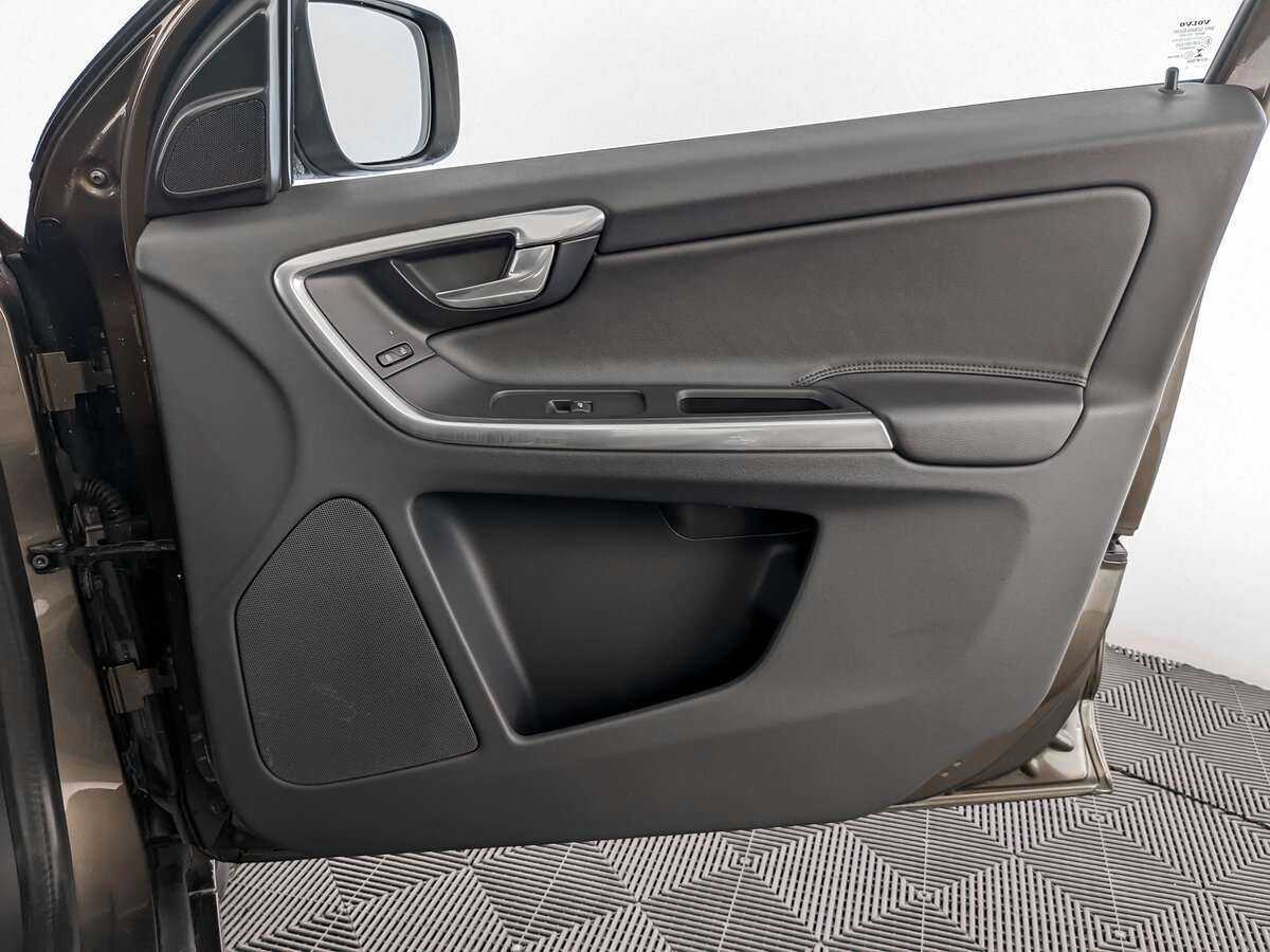 Купить Volvo XC60, 2015, 122 926 км.. Фото: #23