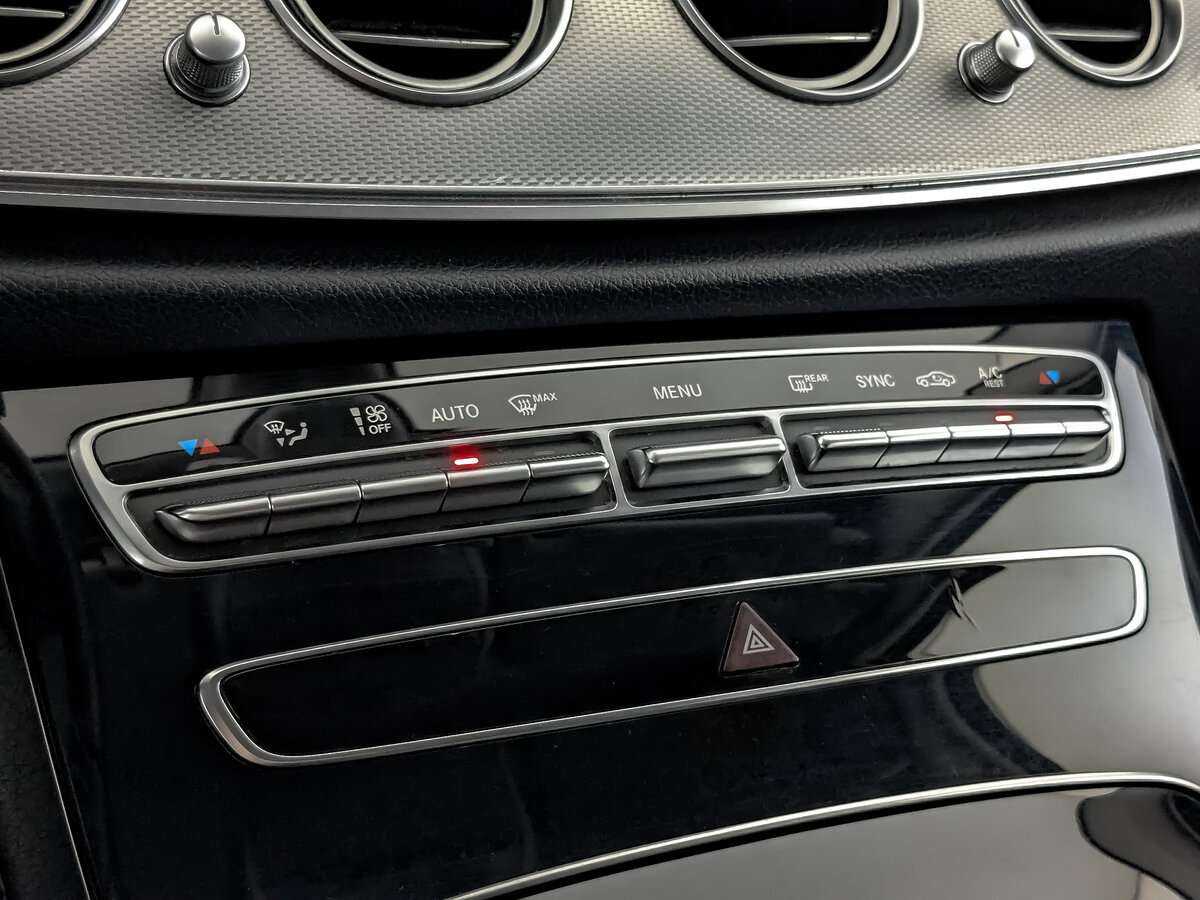 Купить Mercedes-Benz E-Класс, 2018, 241 284 км.. Фото: #22