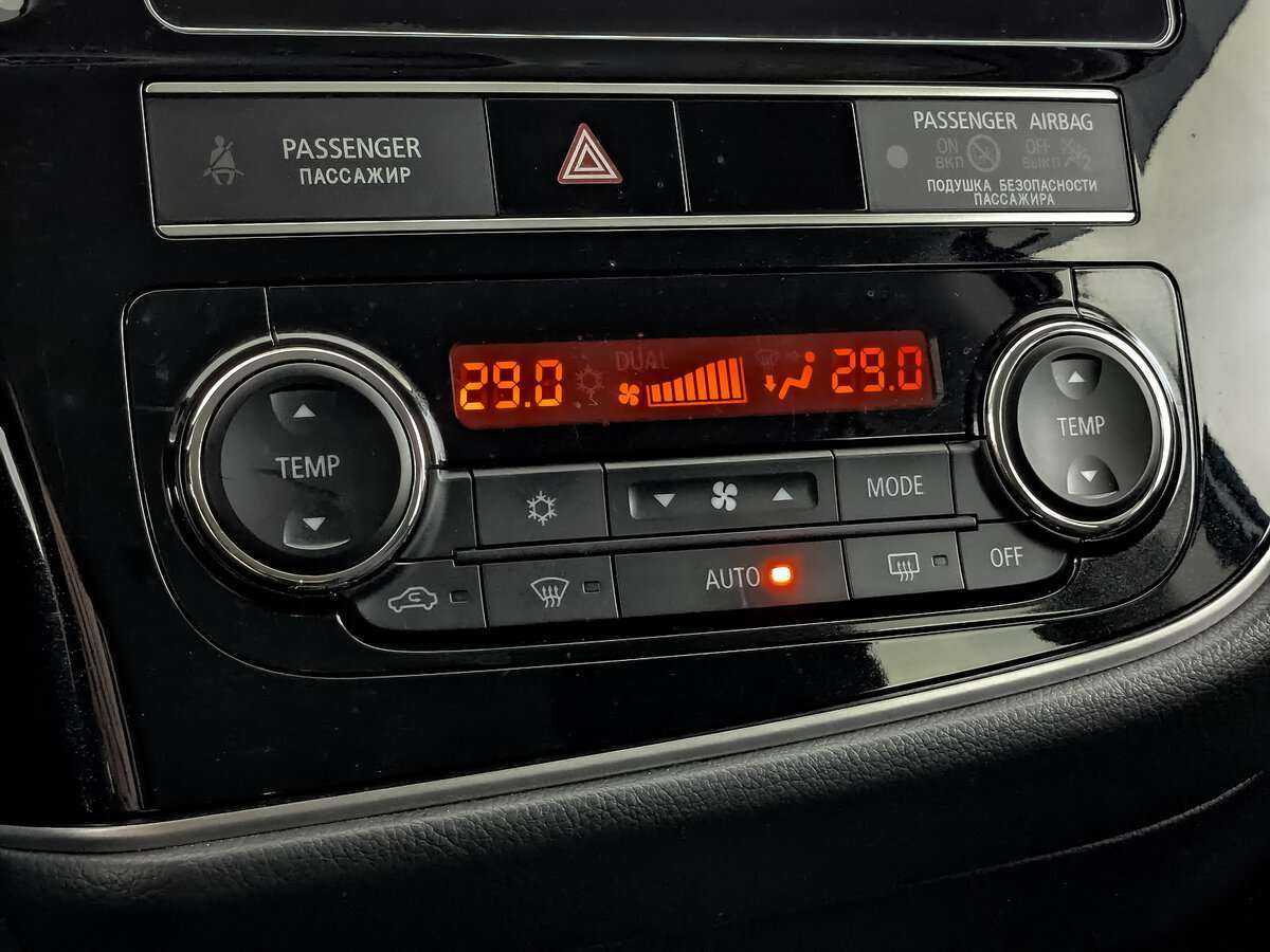 Купить Митсубиши Оутлэндер, 2020, 106 268 км.. Фото: #18