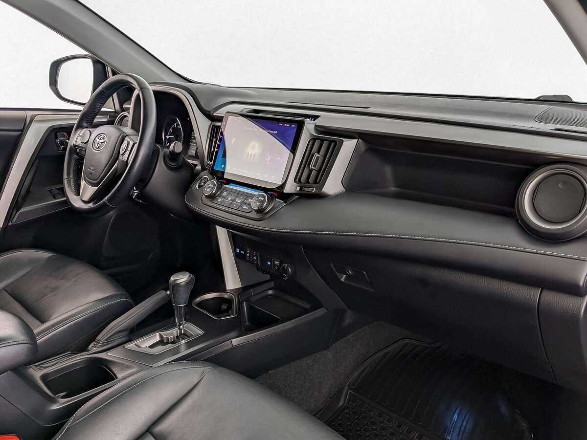 Купить Toyota RAV4, 2017, 118 000 км.. Фото: #8