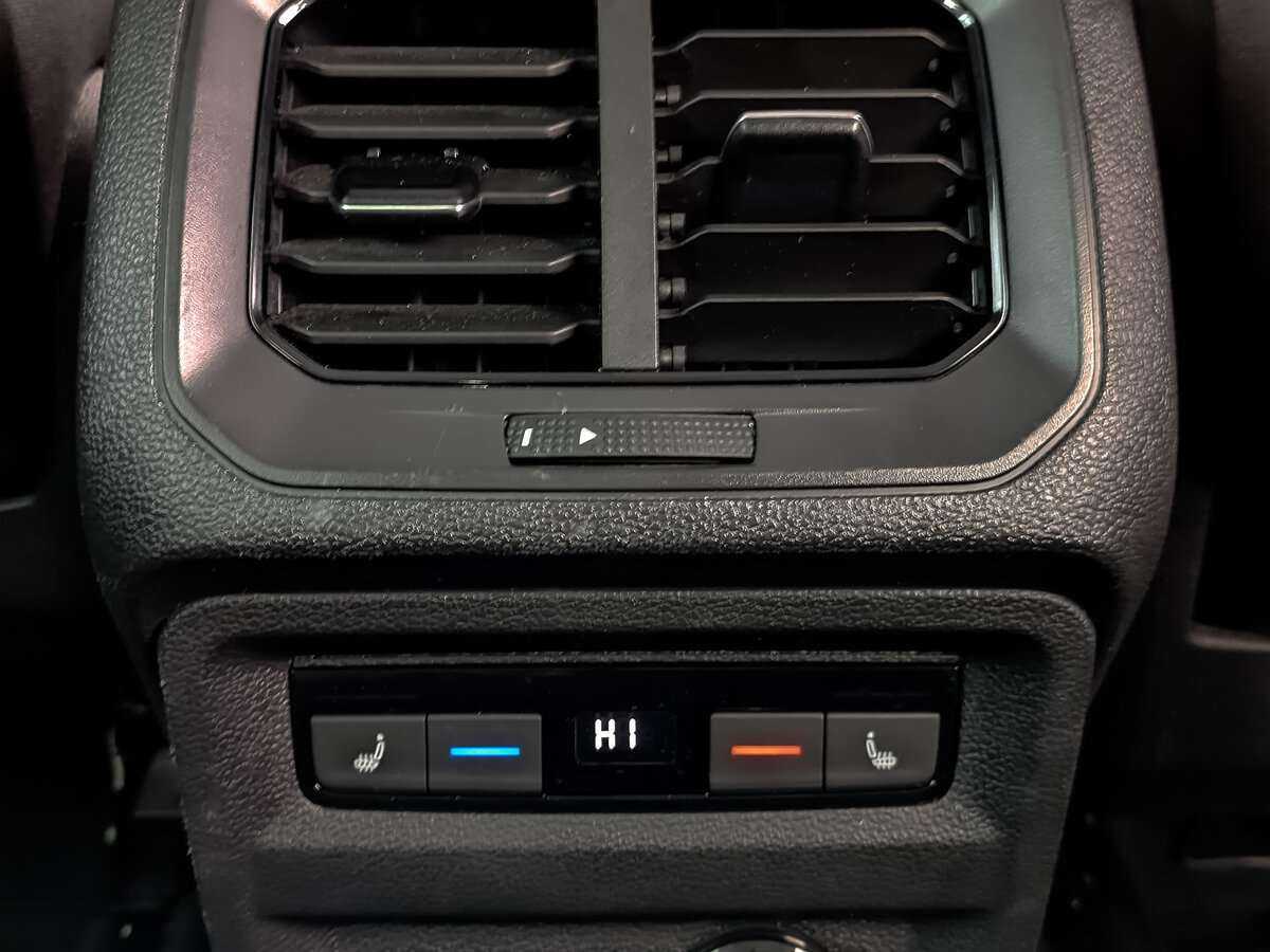 Купить Volkswagen Tiguan, 2021, 23 287 км.. Фото: #25