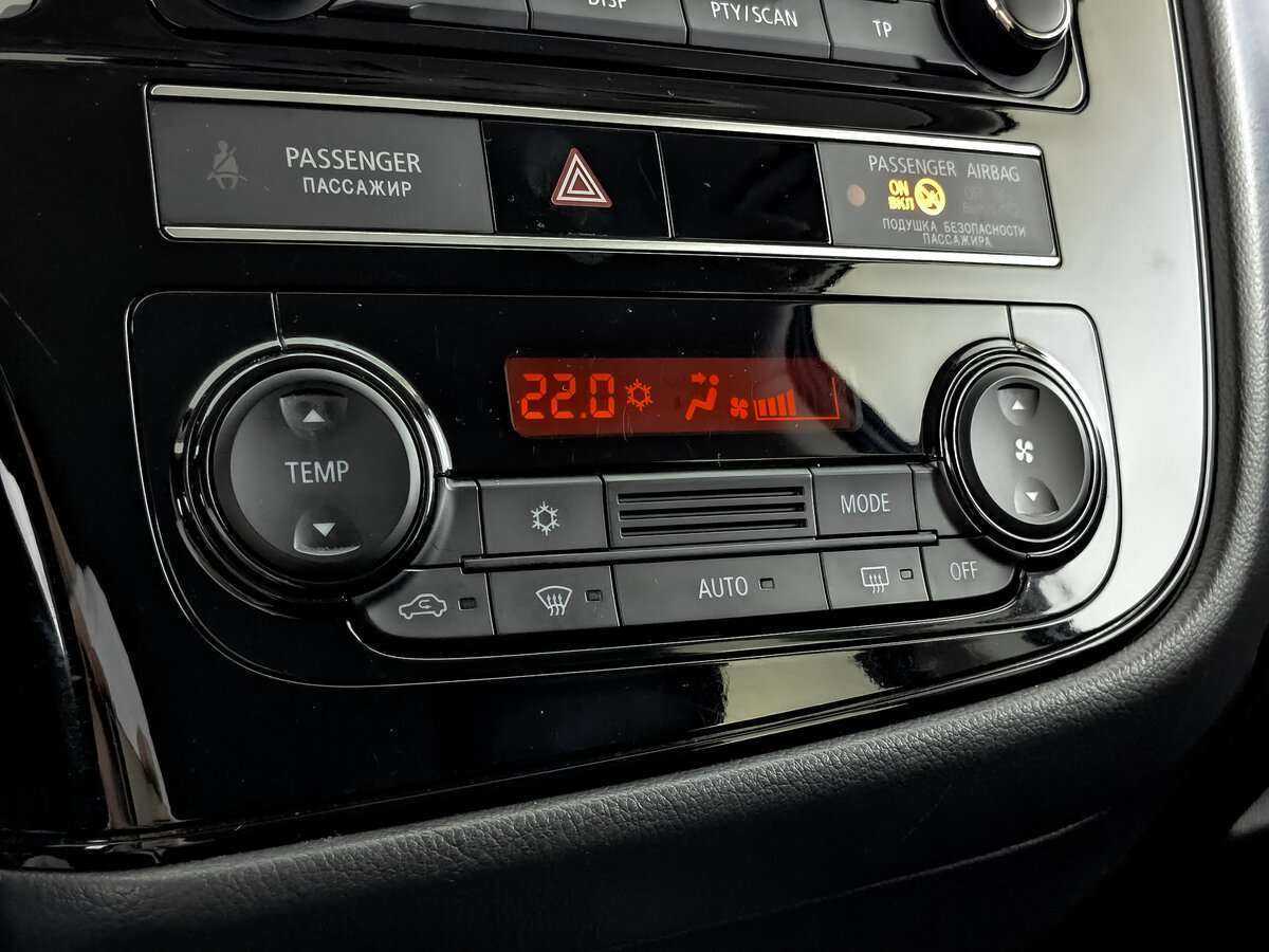 Купить Митсубиши Оутлэндер, 2019, 132 727 км.. Фото: #16