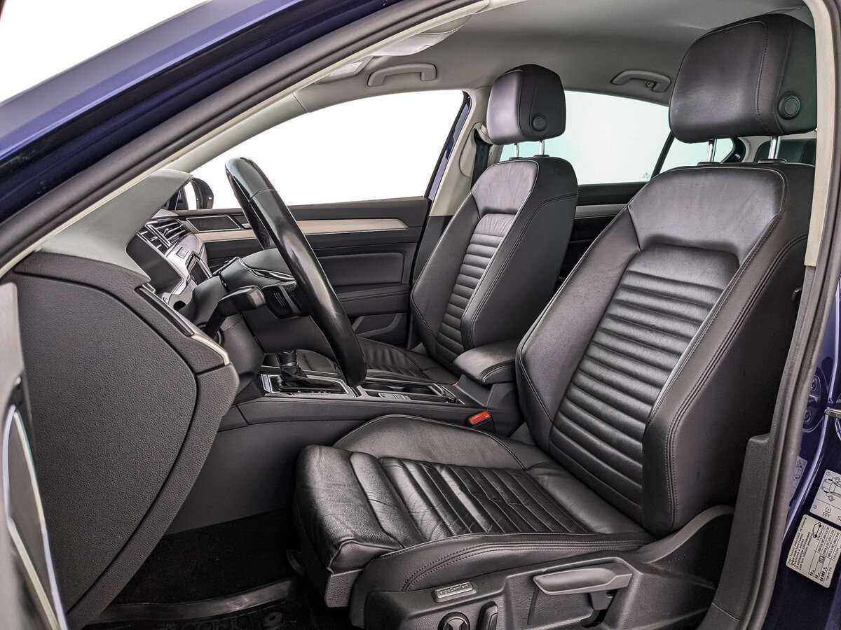 Купить Volkswagen Passat, 2019, 142 327 км.. Фото: #15