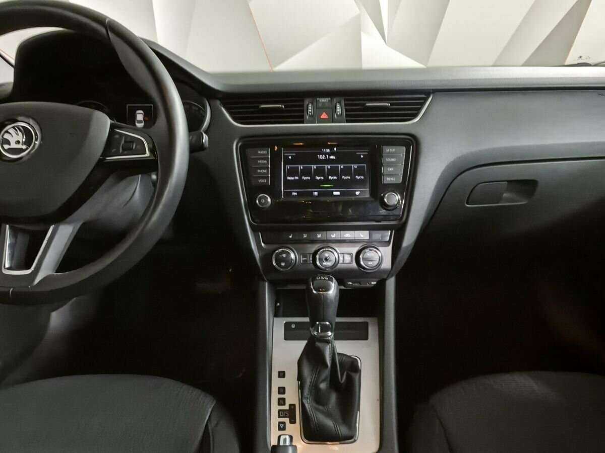 Купить Skoda Octavia, 2017, 63 294 км.. Фото: #10