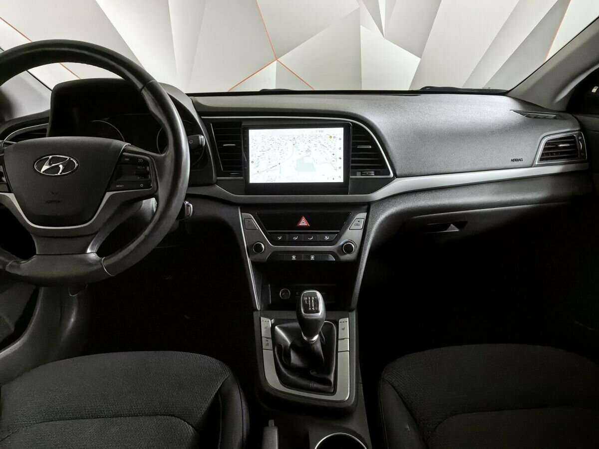 Купить Hyundai Elantra, 2018, 191 898 км.. Фото: #9