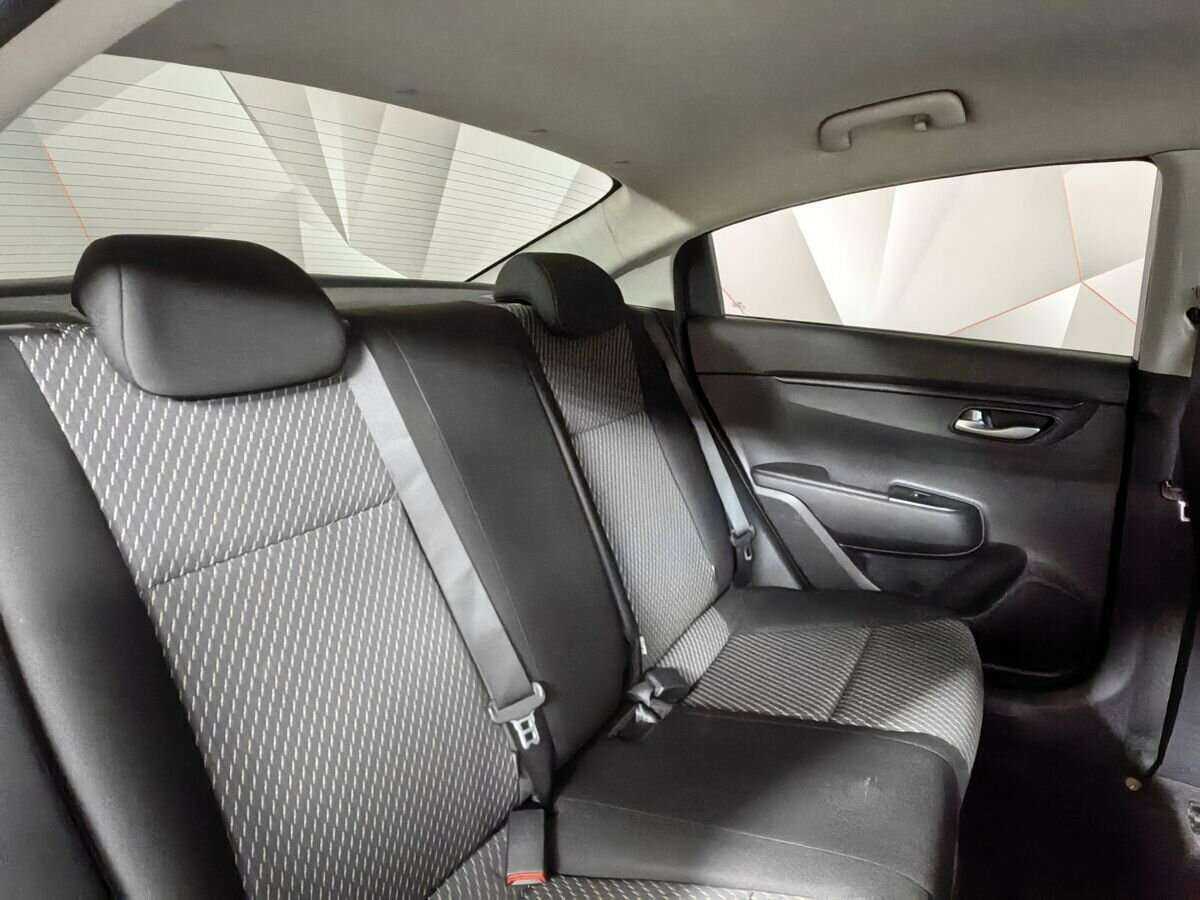 Купить Kia Rio, 2017, 137 151 км.. Фото: #12