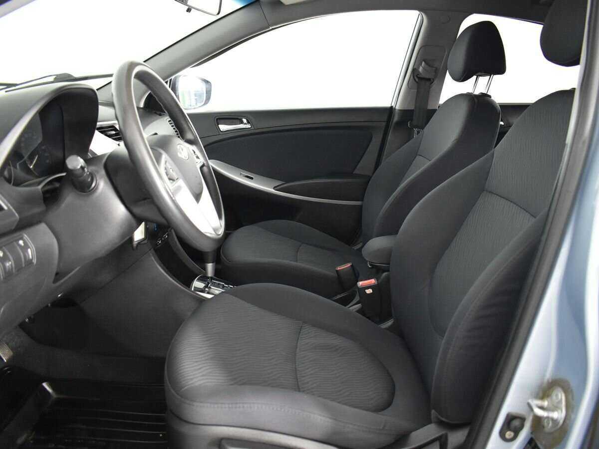 Купить Hyundai Solaris, 2012, 103 331 км.. Фото: #7