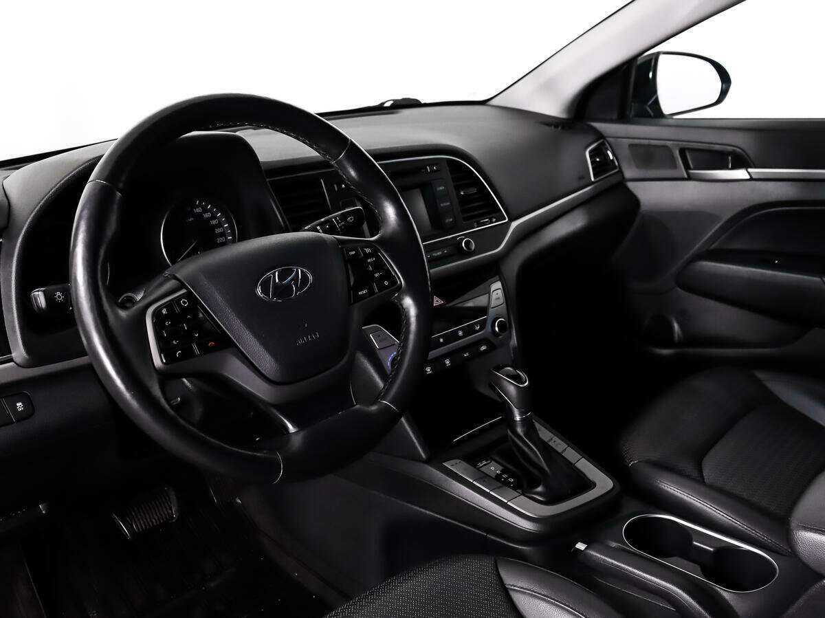 Купить Hyundai Elantra, 2017, 90 234 км.. Фото: #8
