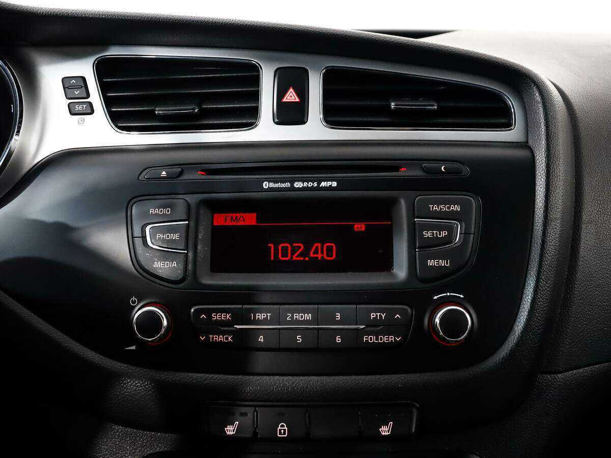 Купить Kia Ceed, 2015, 192 106 км.. Фото: #12