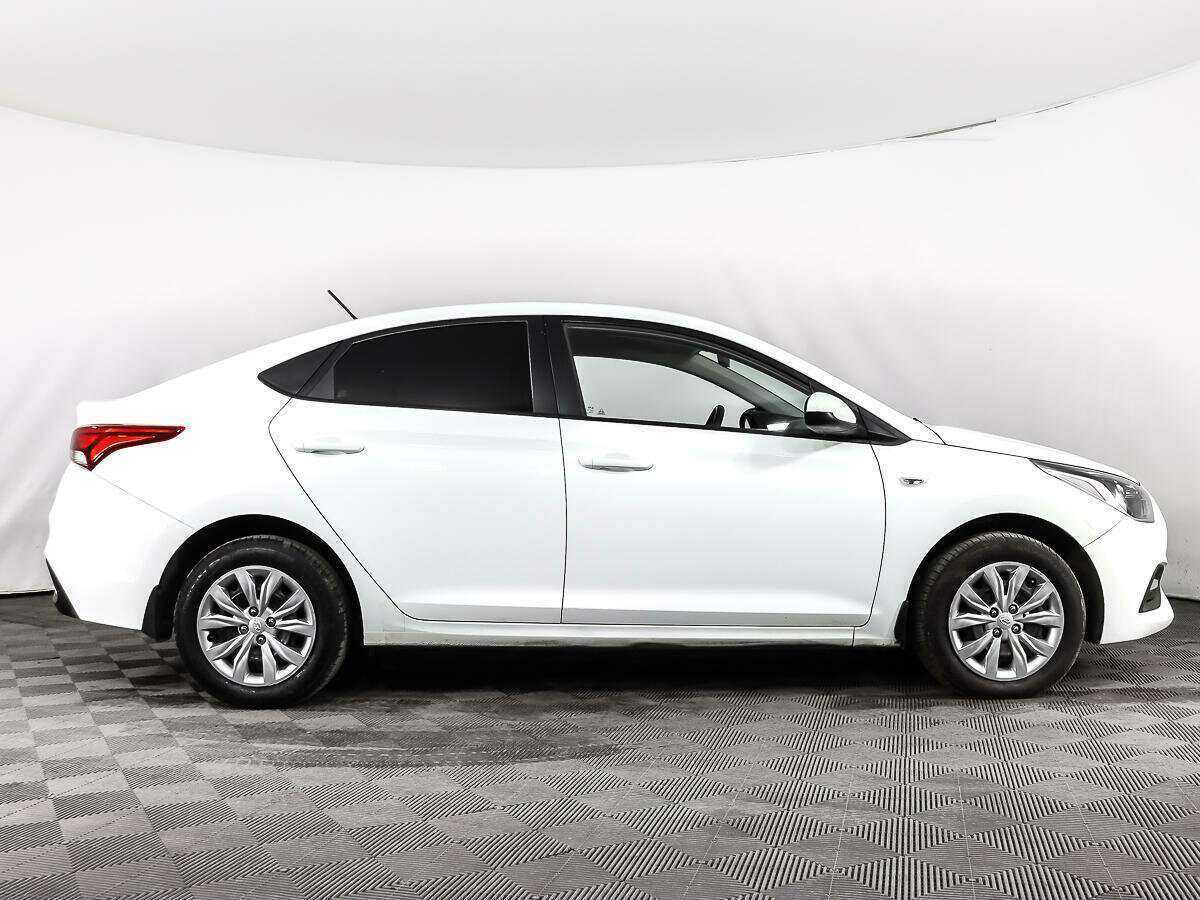 Купить Hyundai Solaris, 2019, 70 413 км.. Фото: #2