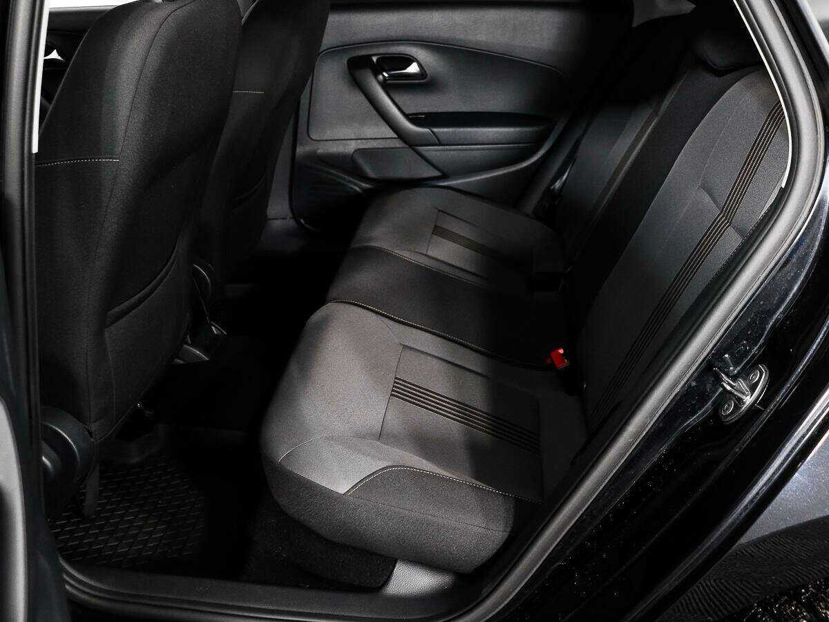 Купить Volkswagen Polo, 2016, 106 208 км.. Фото: #9