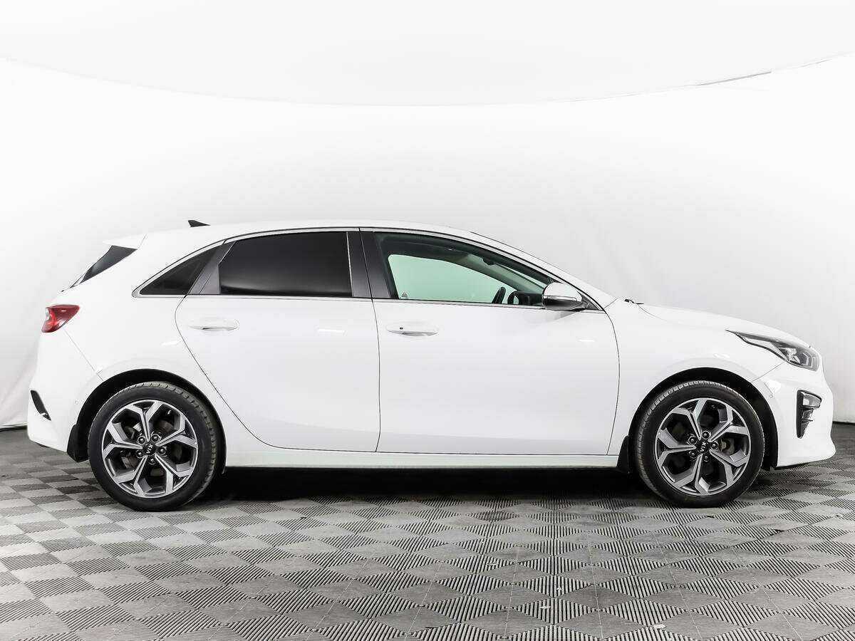 Купить Kia Ceed, 2018, 122 250 км.. Фото: #3