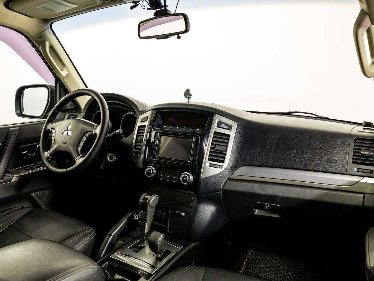 Купить Mitsubishi Pajero, 2015, 39 619 км.. Фото: #8