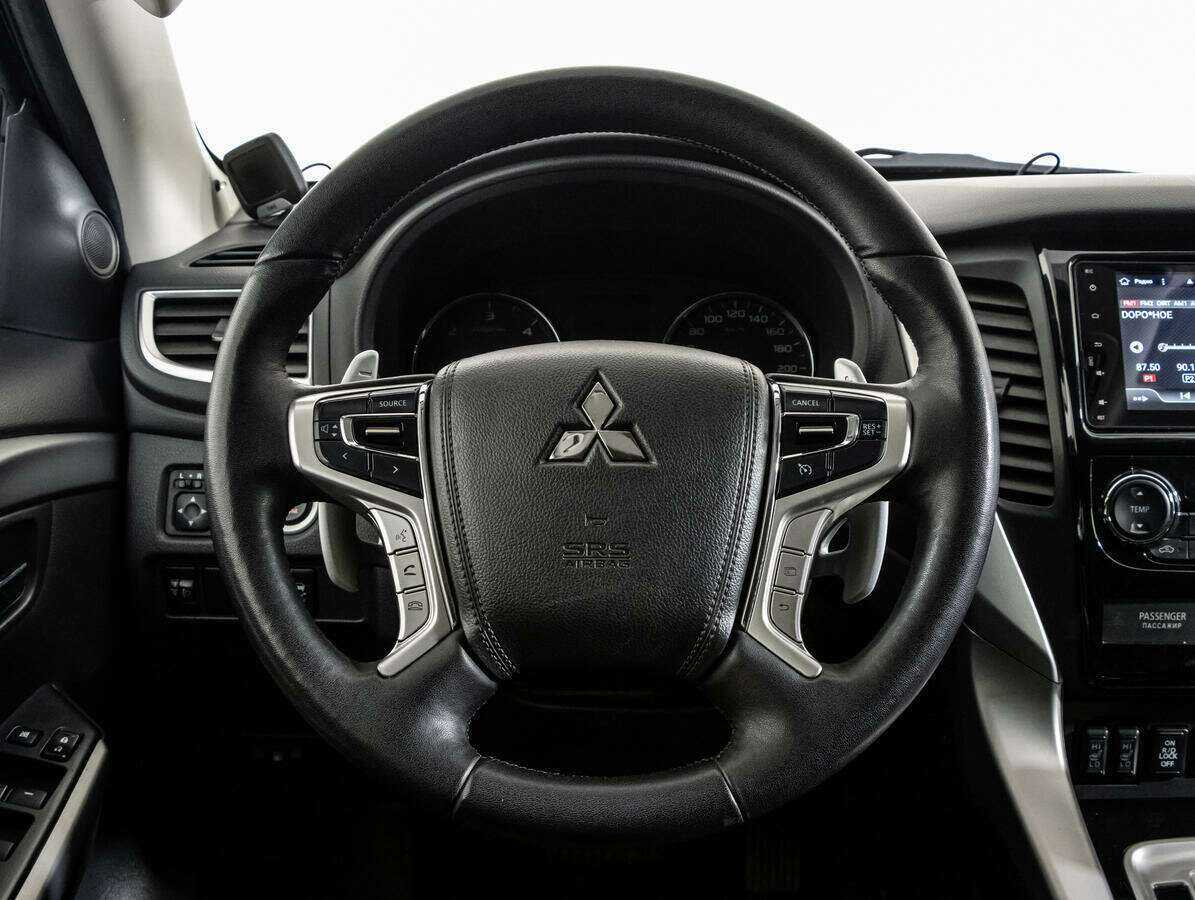 Купить Mitsubishi Pajero Sport, 2017, 96 505 км.. Фото: #11