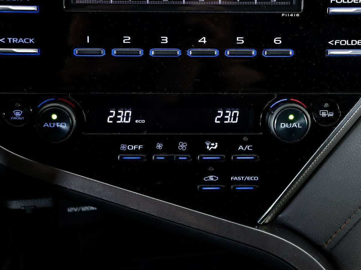 Купить Тойота Камри, 2019, 99 578 км.. Фото: #12