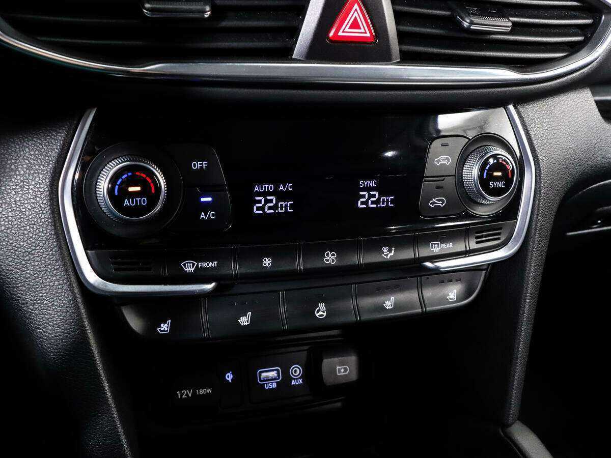 Купить Hyundai Santa Fe, 2019, 114 000 км.. Фото: #13