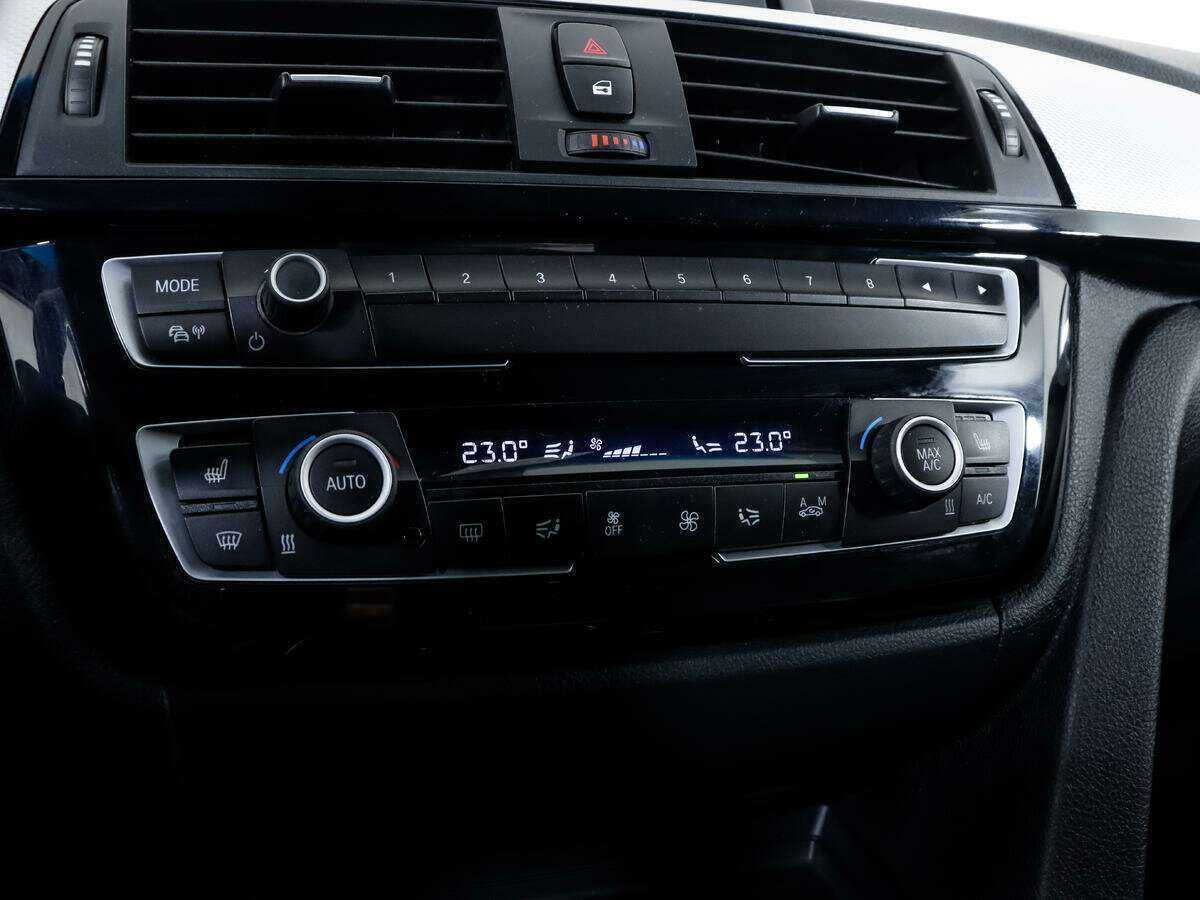 Купить BMW 3 серии, 2018, 145 981 км.. Фото: #14