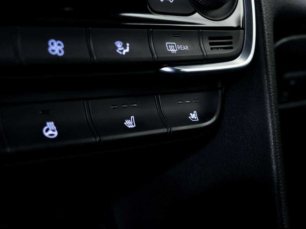 Купить Hyundai Santa Fe, 2018, 62 581 км.. Фото: #17