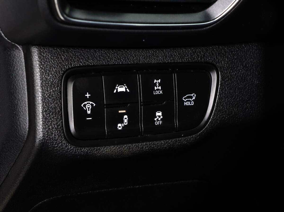 Купить Hyundai Santa Fe, 2018, 71 300 км.. Фото: #12