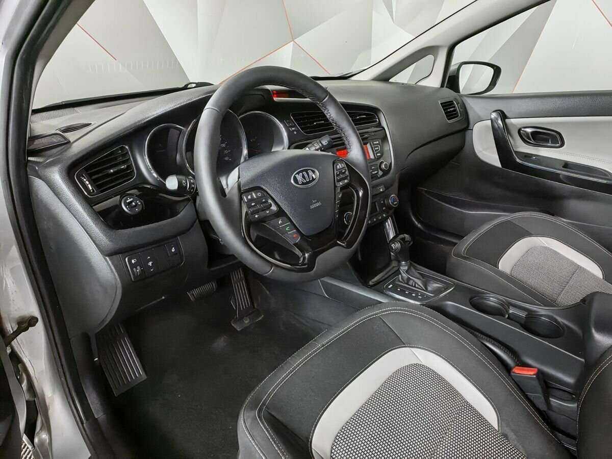 Купить Kia Ceed, 2015, 167 333 км.. Фото: #12