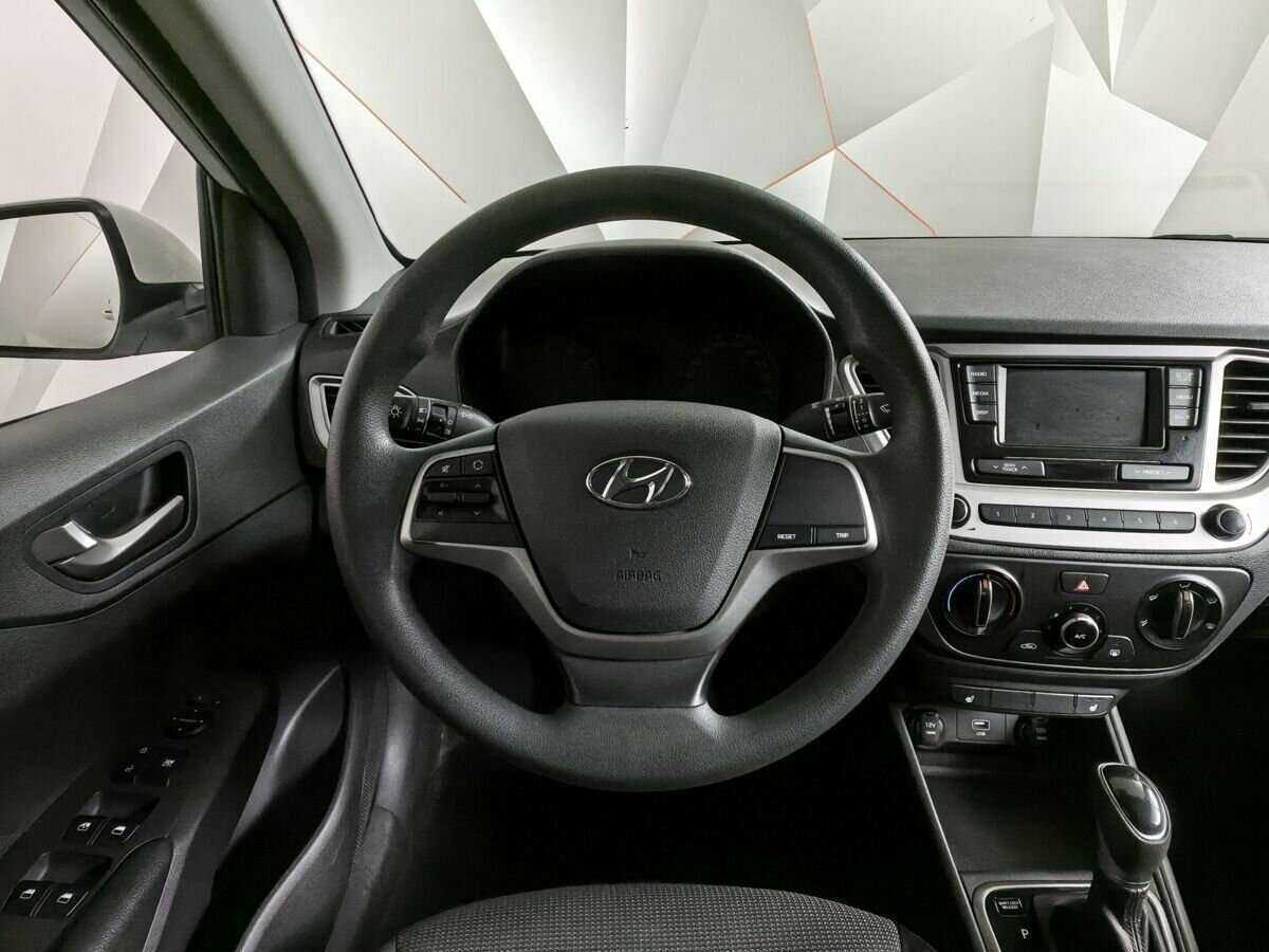 Купить Hyundai Solaris, 2019, 121 640 км.. Фото: #14