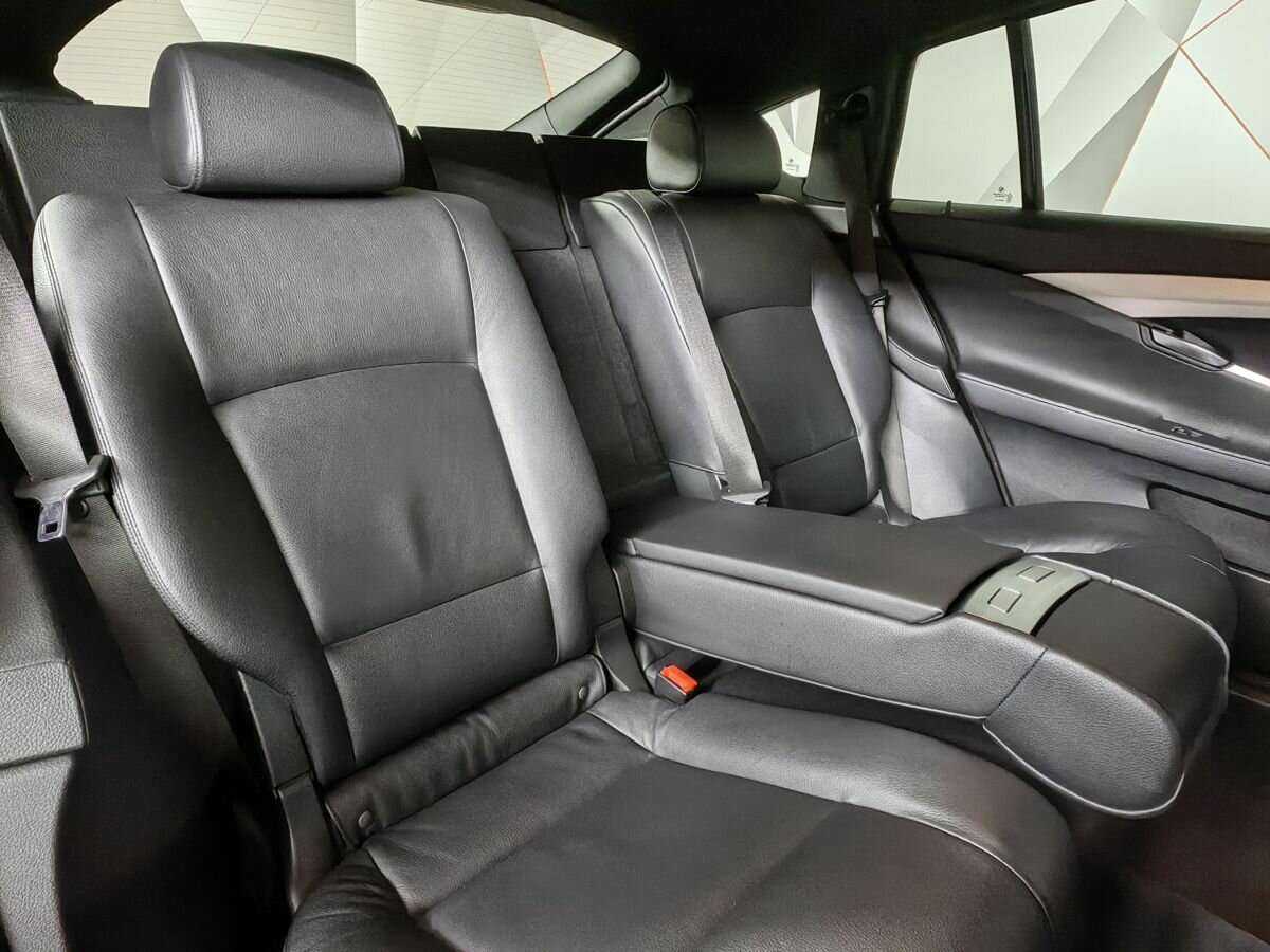 Купить BMW 5 серии, 2013, 255 468 км.. Фото: #12