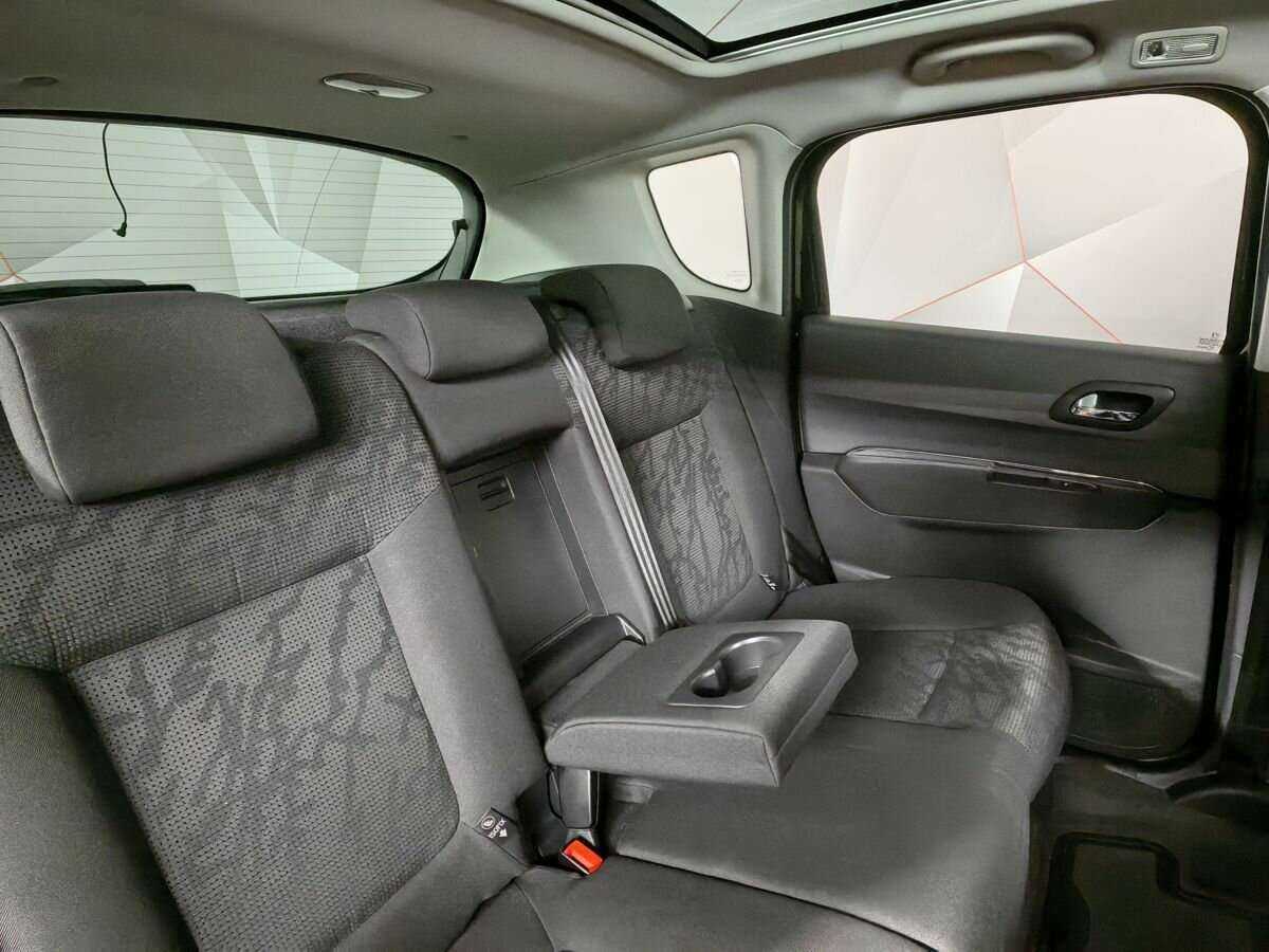 Купить Peugeot 3008, 2012, 122 173 км.. Фото: #12