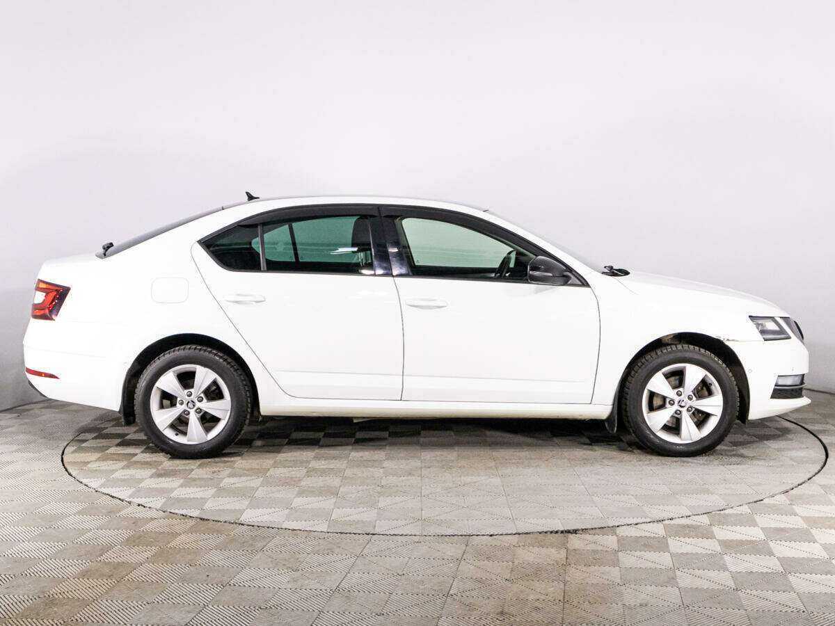 Купить Шкода Октавия, 2019, 163 877 км.. Фото: #3