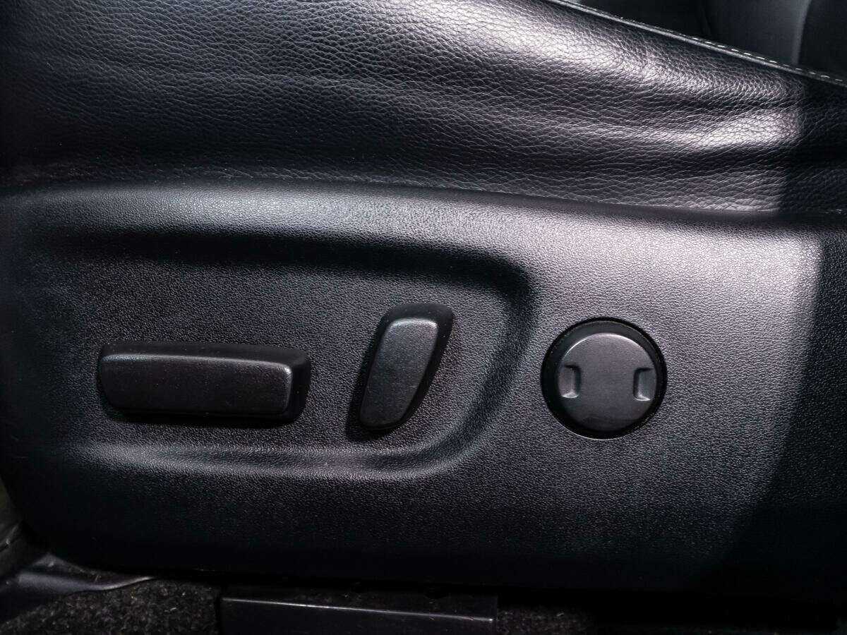 Купить Toyota RAV4, 2018, 109 603 км.. Фото: #16