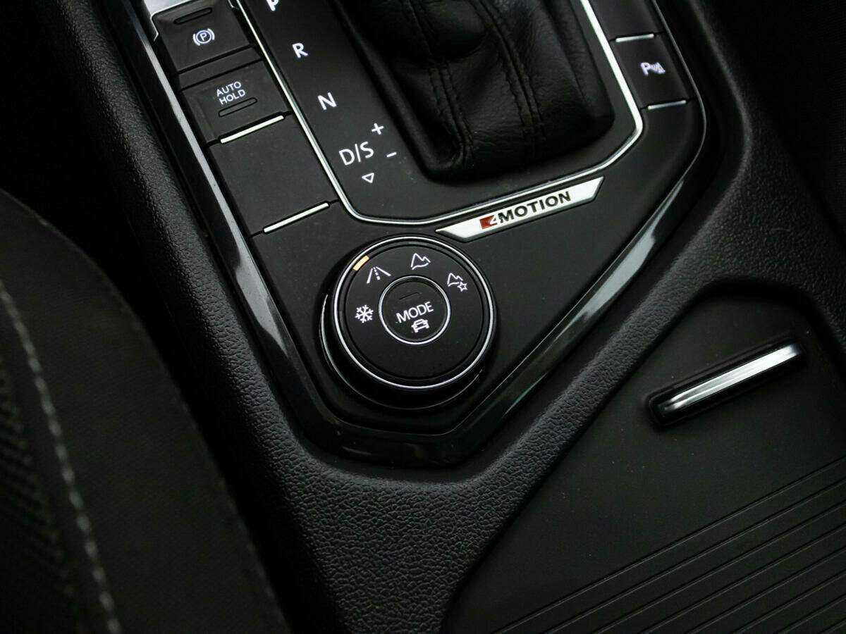 Купить Фольксваген Тигуан, 2018, 96 840 км.. Фото: #17