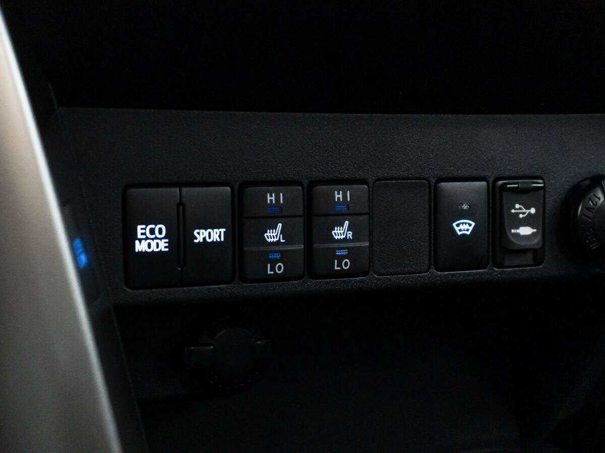 Купить Toyota RAV4, 2018, 85 455 км.. Фото: #17